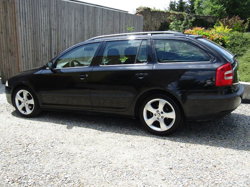 Škoda Octavia (2007) 1.9 TDI 77kW MOTOR BXE BEZ DPF - fotka 4 z 34