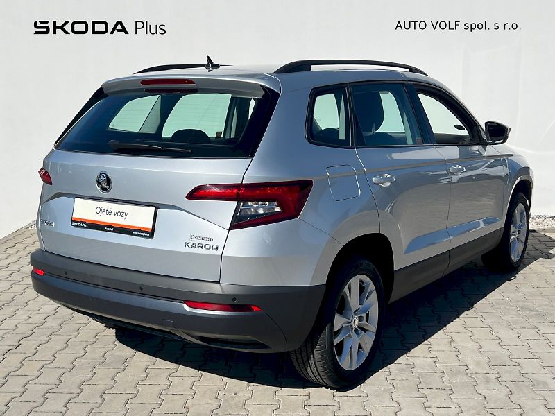 Škoda Karoq (2019) Ambition 1.6TDi 85kW 6°manuáln - fotka 2 z 30