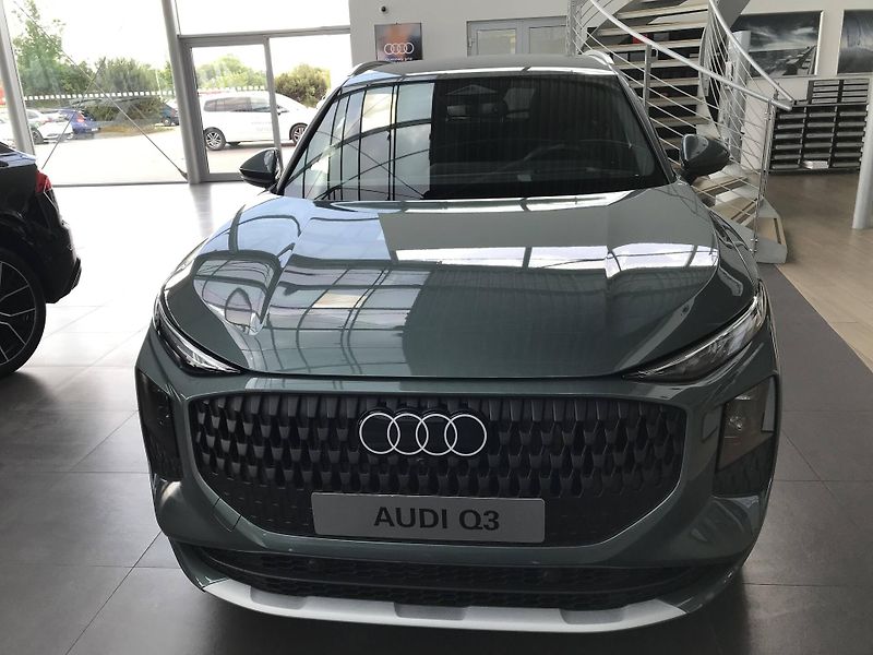 Audi Q3 quattro ST7 2,0TFSI - fotka 2 z 20