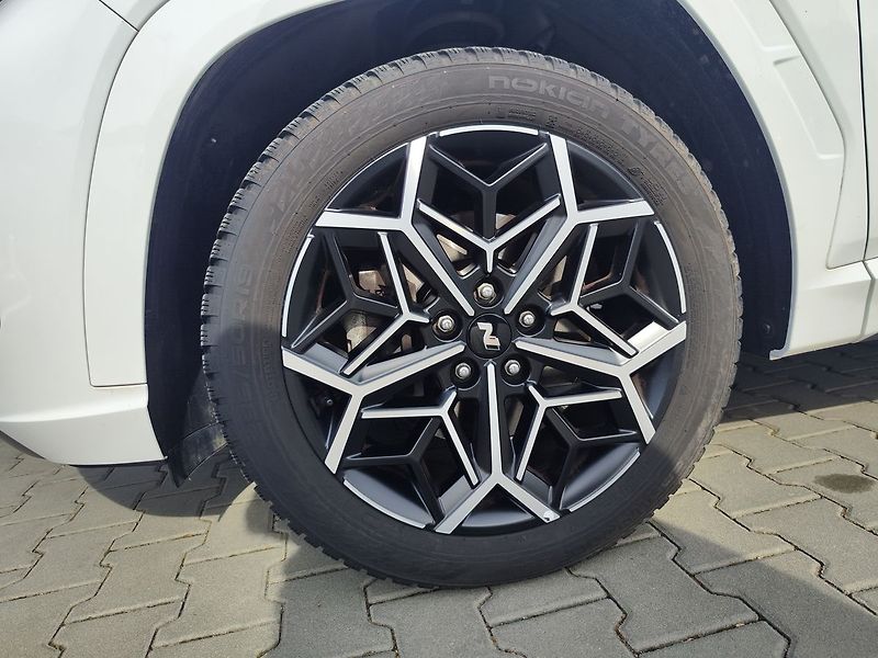 Hyundai Tucson 1.6 T-GDi/110kW N-Line DCT - fotka 34 z 36