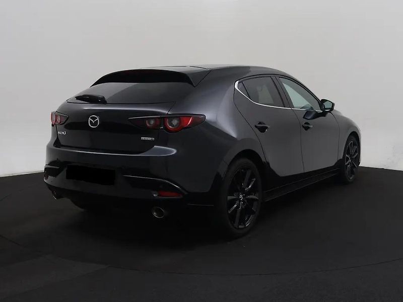 Mazda 3 2.0 e-SkyActiv-X 137kW LUXURY  - fotka 2 z 13