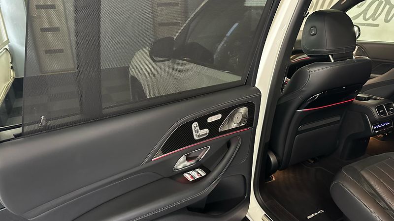Mercedes-Benz GLS 63 AMG / TOP VÝBAVA - fotka 25 z 68