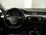 Volkswagen Passat (2017) 1.6 TDi, Navi, LED - náhled 11