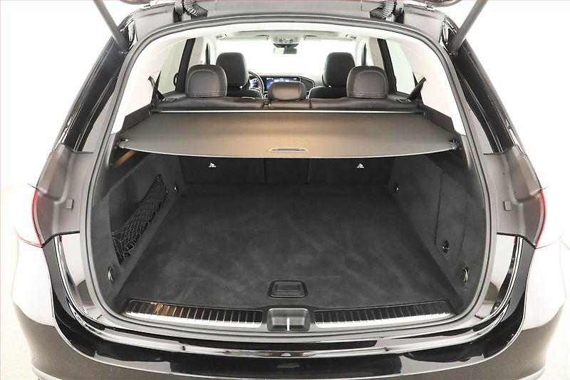 Mercedes-Benz GLE (2025) 450, AMG, MultiBeam FullLed - fotka 10 z 23