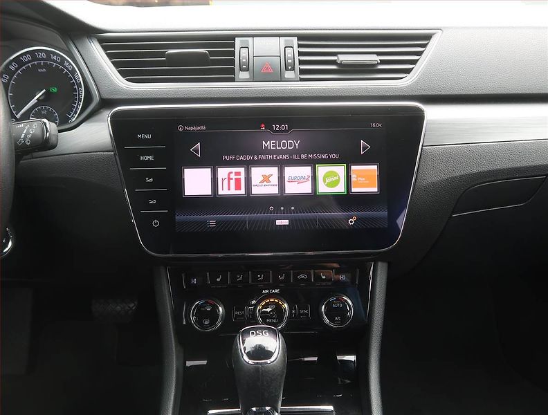 Škoda Superb (2018) 2.0 TDI, Automat, Serv.kniha - fotka 12 z 22