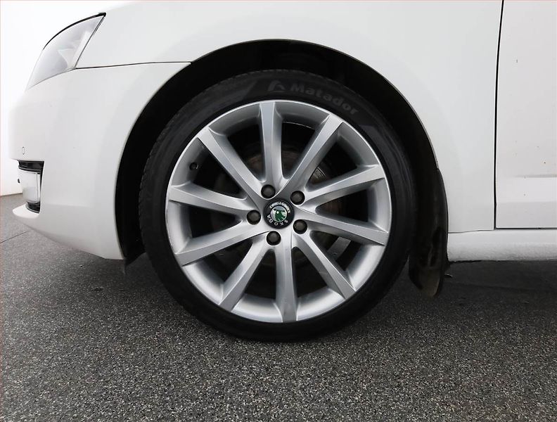 Škoda Octavia (2016) 2.0 TDI, Navi, Tempomat - fotka 18 z 18
