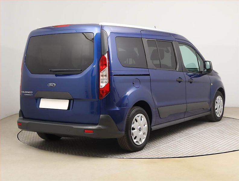 Ford Tourneo Connect (2016) Maxi Trend 1.5 TDCi, 7Míst, ČR - fotka 5 z 19