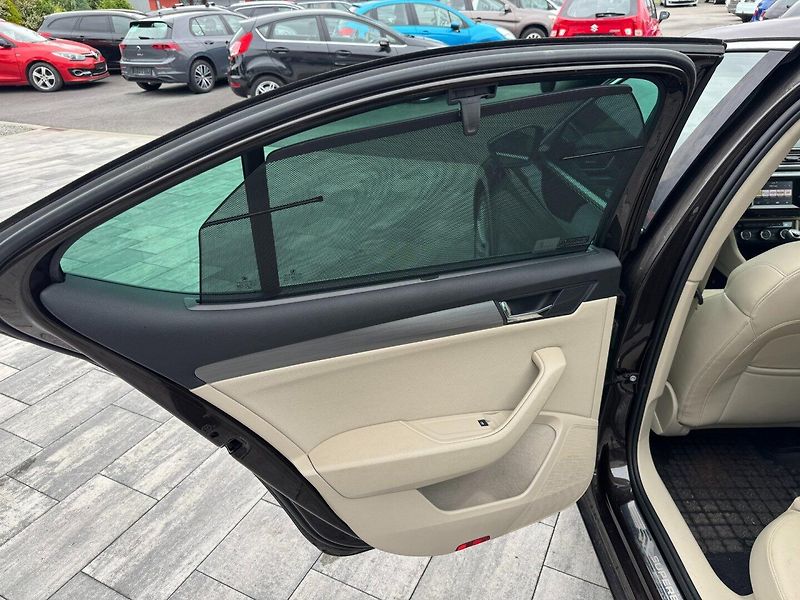 Škoda Superb (2016) Style Plus 2.0 TDI 110kW - fotka 12 z 30