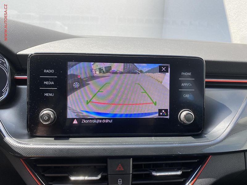 Škoda Scala (2020) 1.6 TDi, ČR, Ambition, LED - fotka 19 z 19