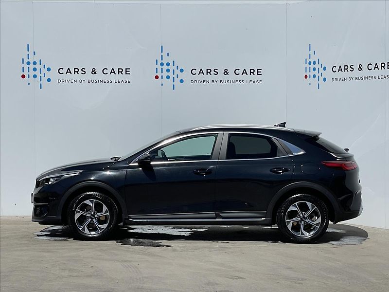 Kia XCeed 1,5 T-GDI Exclusive NAVI - fotka 2 z 23
