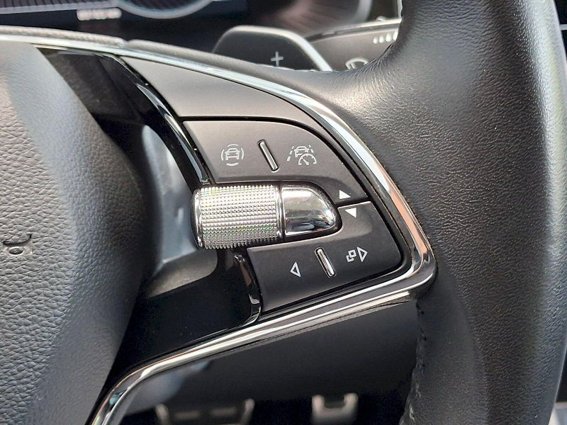 Škoda Kodiaq (2022) L&K DSG 4x4 2,0TDi 147kW - fotka 19 z 35