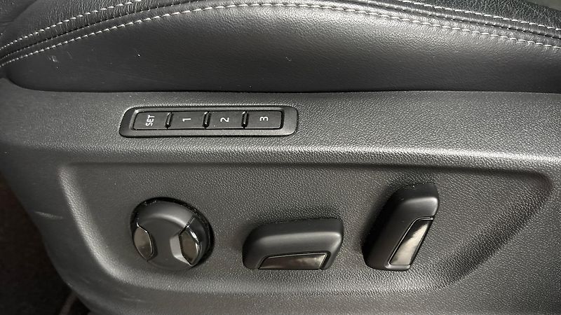 Škoda Kodiaq 2.0 TDI DSG 4x4 Style - fotka 21 z 28