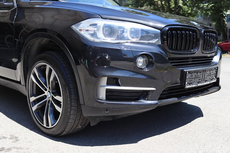 BMW X5 XDRIVE 30D F15 190kW - fotka 6 z 50