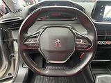 Peugeot 2008 (2020) 1.5 HDi, Active, navi, kamera - náhled 15