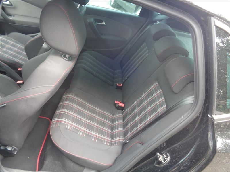 Volkswagen Polo 1,4 - fotka 5 z 18