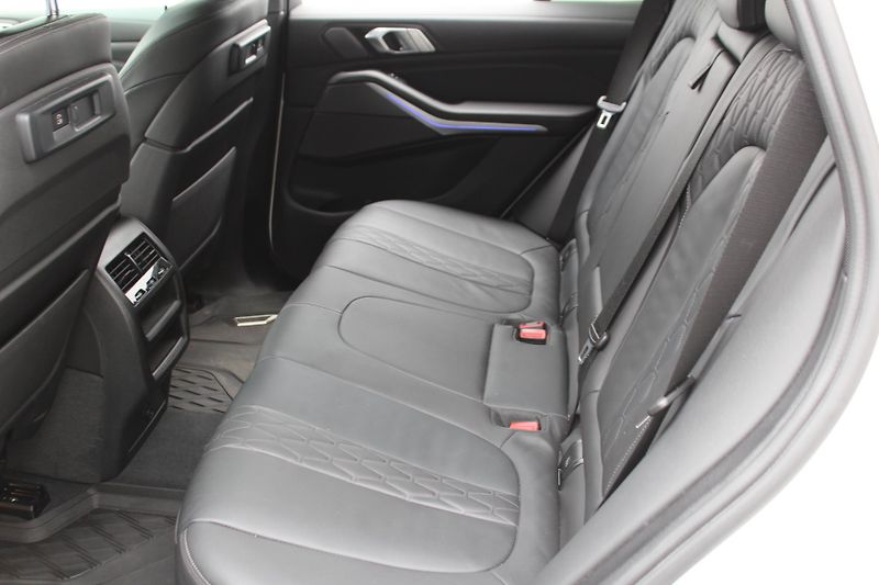 BMW X5 xDrive30d - fotka 20 z 28