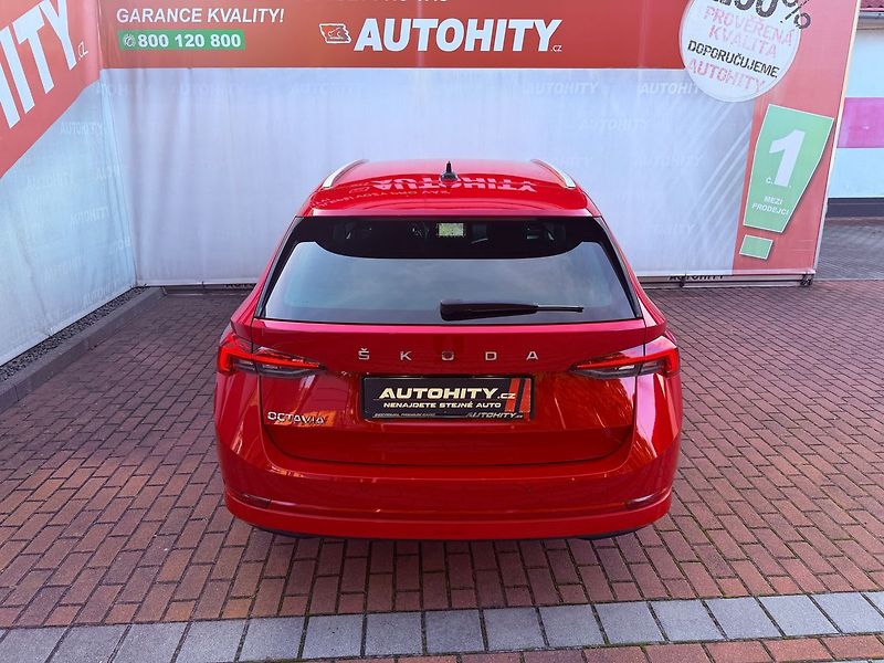 Škoda Octavia 2.0 TDi 110 kW Style DSG, Serv - fotka 8 z 36