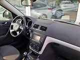 Škoda Yeti 2,0 TDI AC NAVI VÝHŘEVY - náhled 16