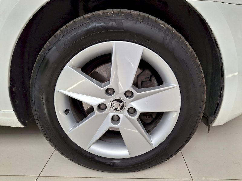 Škoda Octavia (2019) Combi Ambition Plus DSG 1,5TSi - fotka 34 z 34