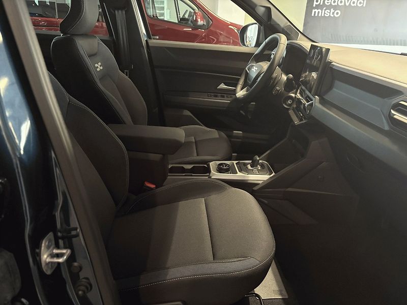 Dacia Bigster (2026) expression hybrid 150 4x4 - fotka 7 z 10
