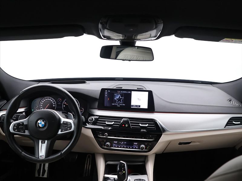 BMW Řada 6 3,0 250kW 640i xDrive GT CZ DP - fotka 30 z 38