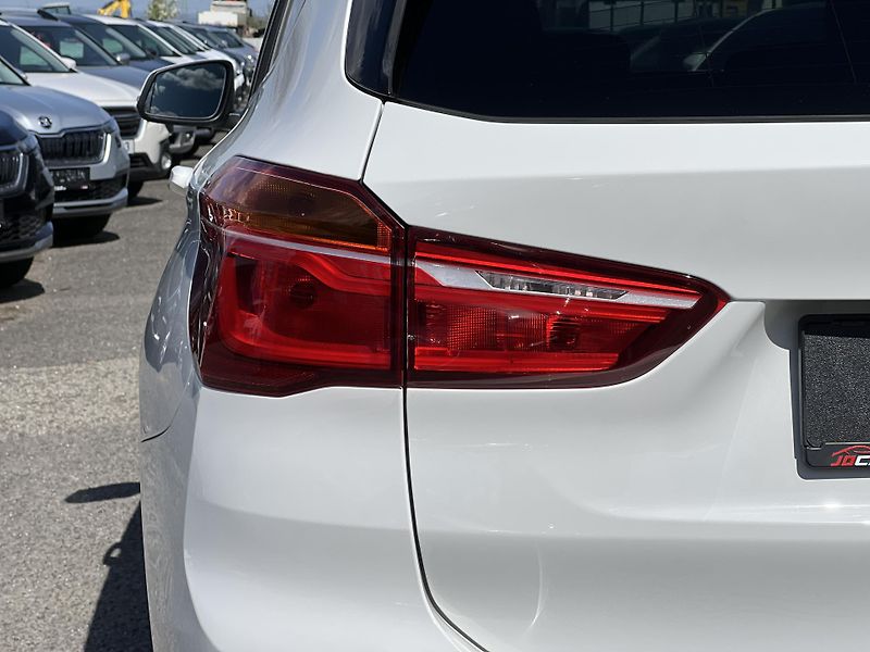 BMW X1 xDrive 20D AUTOMAT TEMPOMAT - fotka 45 z 47