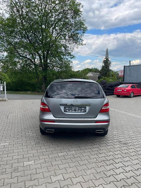 Mercedes-Benz Třídy R (2010) 5.5  PLNÁ VÝBAVA PANORAMA  - fotka 2 z 30