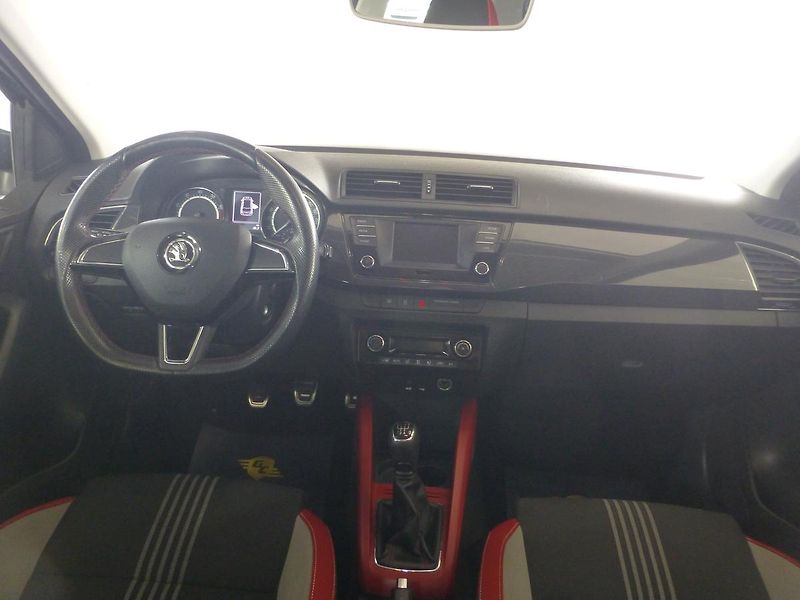 Škoda Fabia (2016) 1,2TSI-66KW*!!!!MONTE KARLO!! - fotka 19 z 27