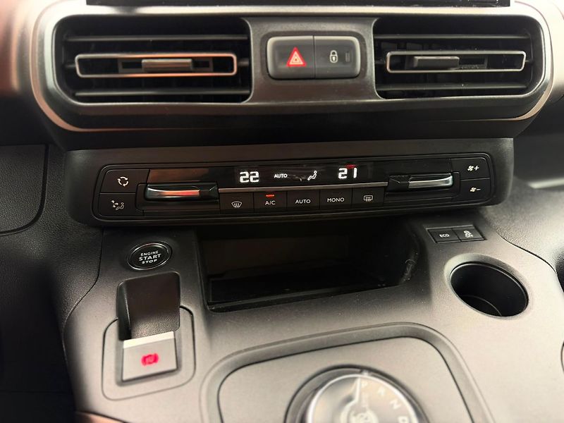 Peugeot Rifter GTline LONG 1.5BHDi 130 EAT8, - fotka 27 z 28