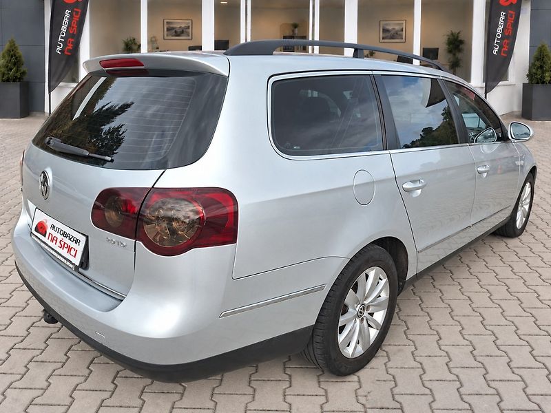 Volkswagen Passat (2007) 2.0TDI 103kW 6M -KAMERA-T.ZAŘ. - fotka 8 z 28