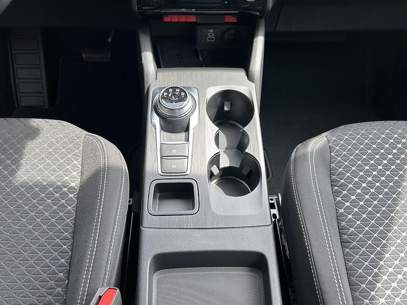 Ford Kuga Top Edition 2.5 HEV 132 kW - fotka 15 z 36
