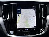 Volvo V60 CrossCountry D4 AWD // 4x4 - náhled 25