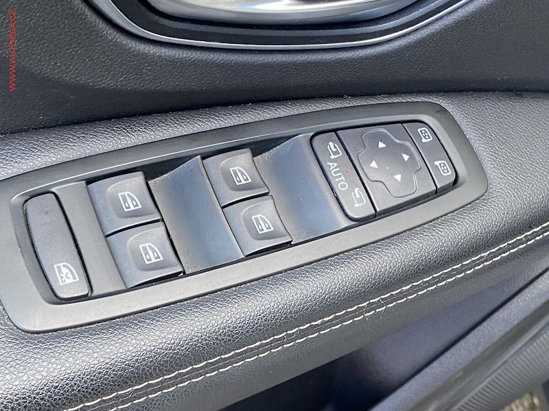 Renault Grand Scénic (2019) 1.7 dCi, Zen - fotka 11 z 16