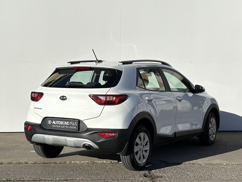 Kia Stonic 1.25 CVVT 62kW Comfort - fotka 2 z 18