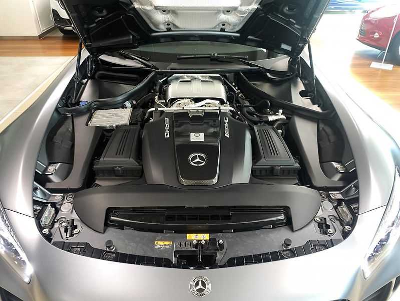 Mercedes-Benz AMG GT R-430kW-CARBON-KERAMIC-CZ - fotka 26 z 31