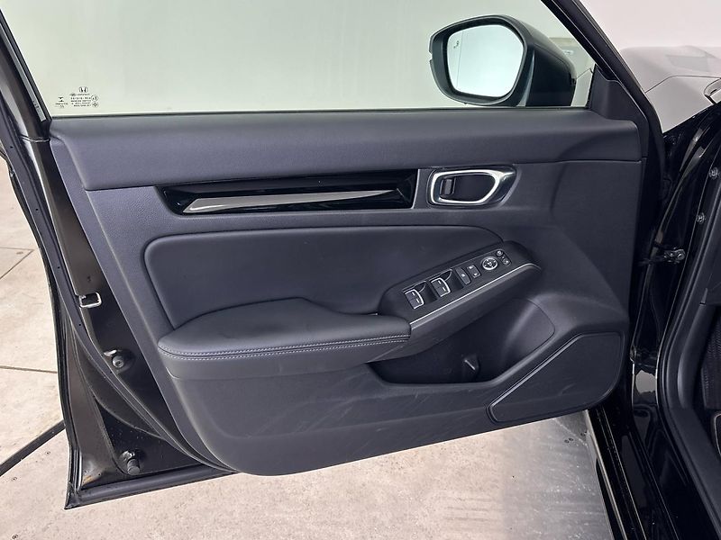 Honda Civic Advance - fotka 13 z 28