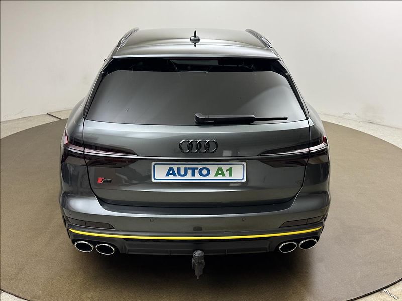 Audi S6 3,0 55TDi 257kW ACC AIR Q TZ - fotka 5 z 50