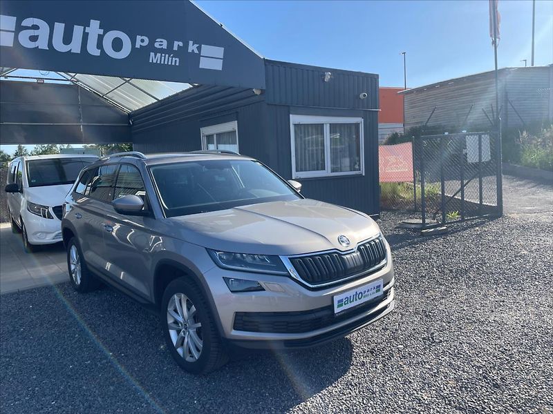 Škoda Kodiaq 2,0 140kw, DSG, dostupnost den - fotka 1 z 15