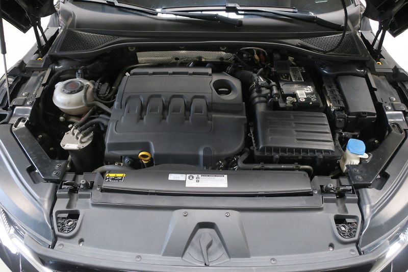 Volkswagen Arteon (2020) 2.0 TDI BMT 140kW DSG Elegance - fotka 48 z 50