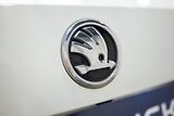 Škoda Superb 2.0 TDI 110 kW L&K - náhled 32