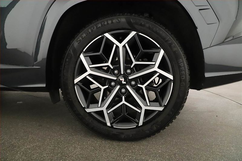 Hyundai Tucson (2023) N-Line 1.6 CRDi 48V MHEV - fotka 20 z 20