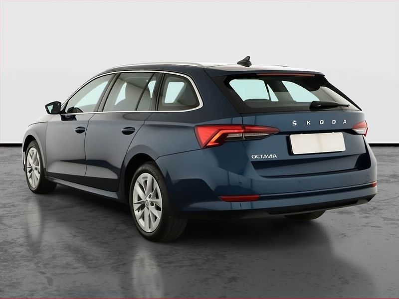Škoda Octavia (2022) Style 2.0 TDI, ČR,1.maj - fotka 4 z 20