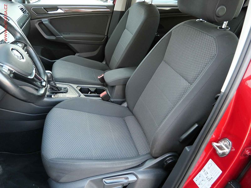 Volkswagen Tiguan Allspace (2018) 2.0 TDi, DSG, LED, panorama - fotka 9 z 23