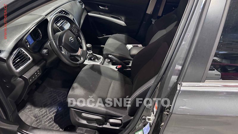 Suzuki S-Cross (2019) 1.4 4x4, 1.maj,ČR, kůže - fotka 2 z 3