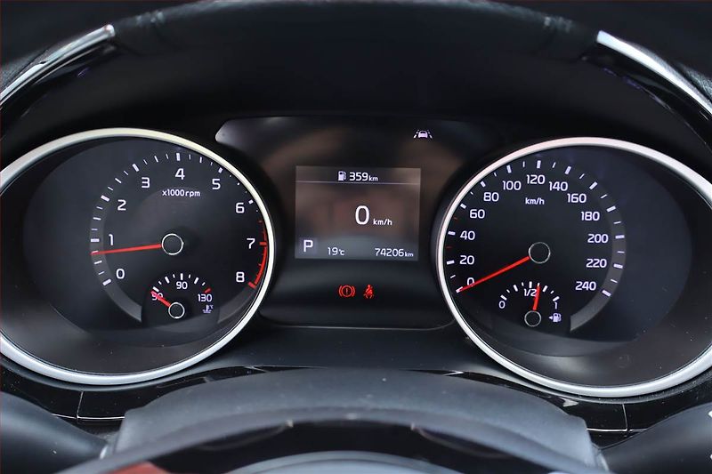 Kia Ceed (2018) Gold 1.4 T-GDI, Automat - fotka 11 z 20