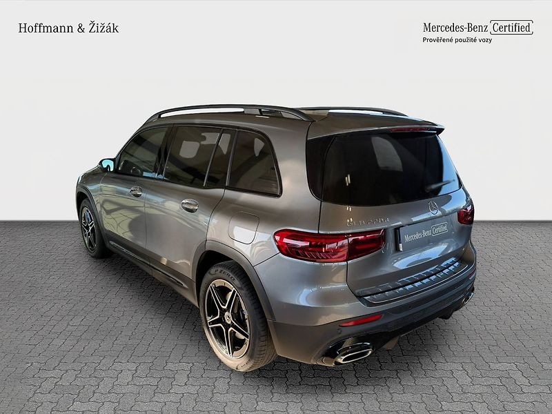 Mercedes-Benz GLB 220d 4M - fotka 7 z 13