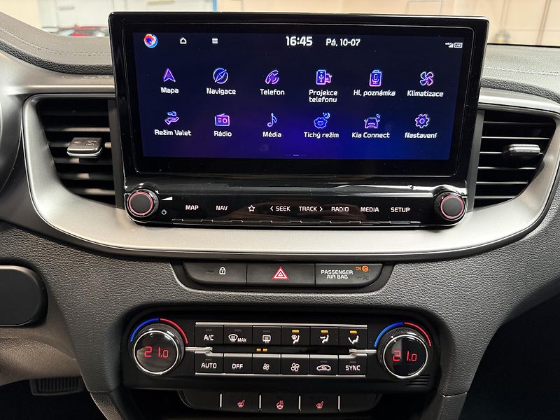 Kia Ceed 1.5 T-GDI 118kW Top SW DCT - fotka 7 z 13
