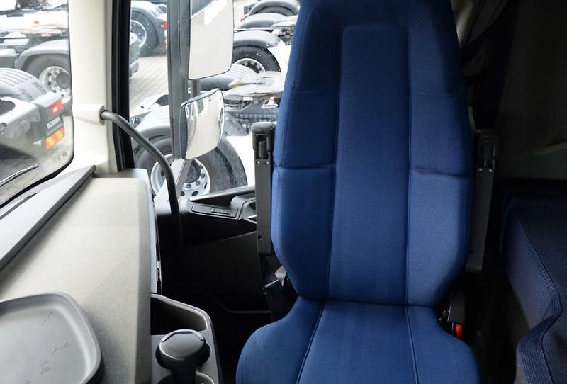 Volvo FH (2022) 500 XL tahač EURO 6 - fotka 14 z 19