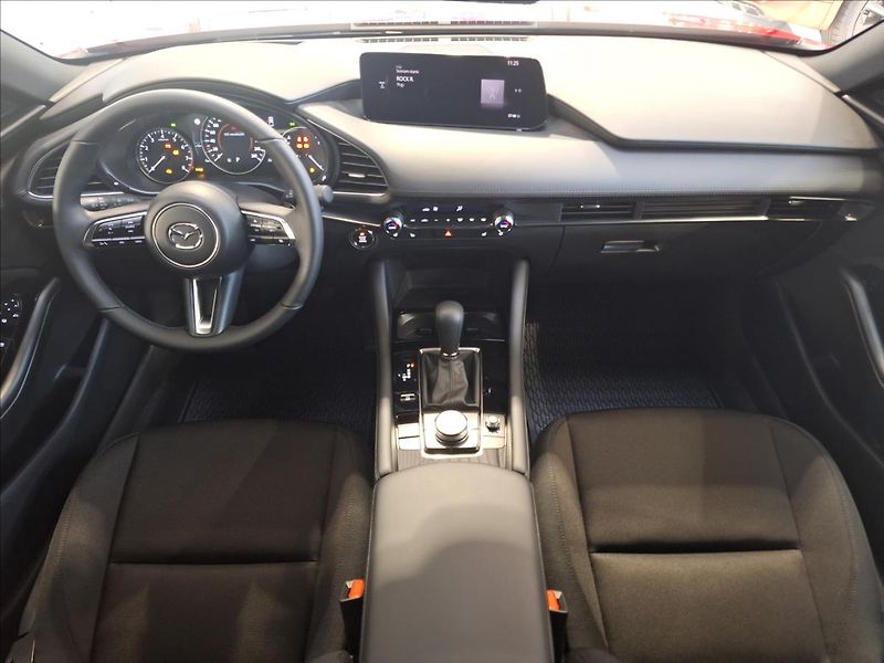 Mazda 3 (2026) 2.5 G 140ps 6AT FWD CENTRE-LIN - fotka 7 z 14