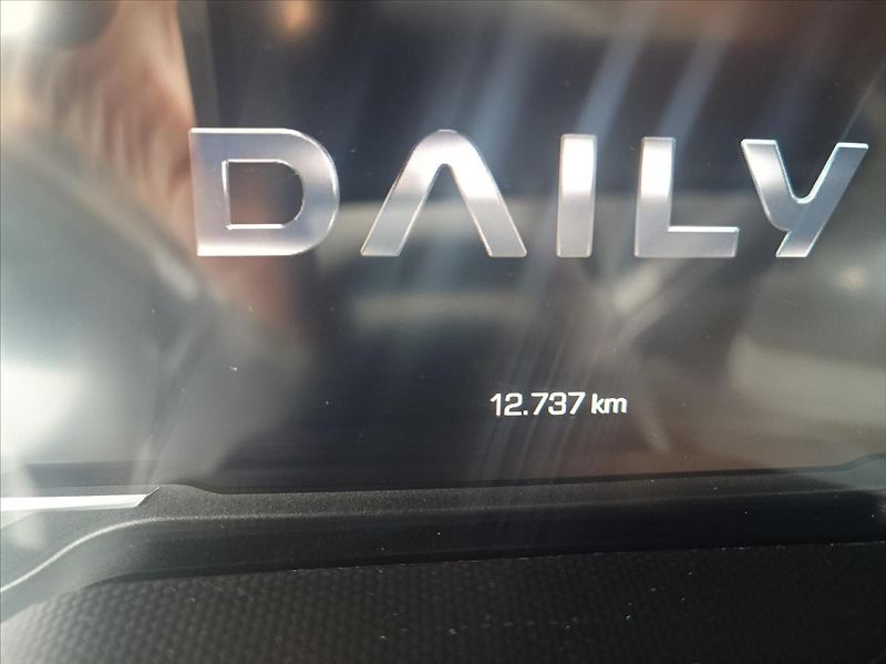 Iveco Daily 2,3   35S16A8D 7 míst - fotka 10 z 22